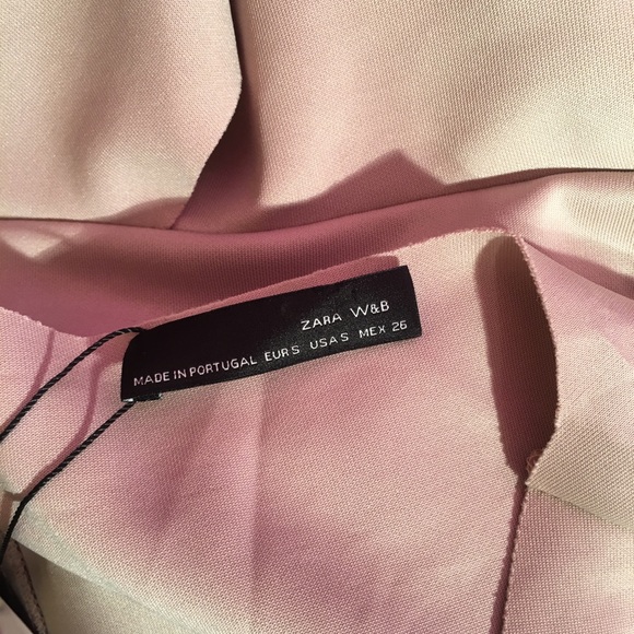 Zara W&B - tan asymmetrical top size S V-neckline - Picture 4 of 5